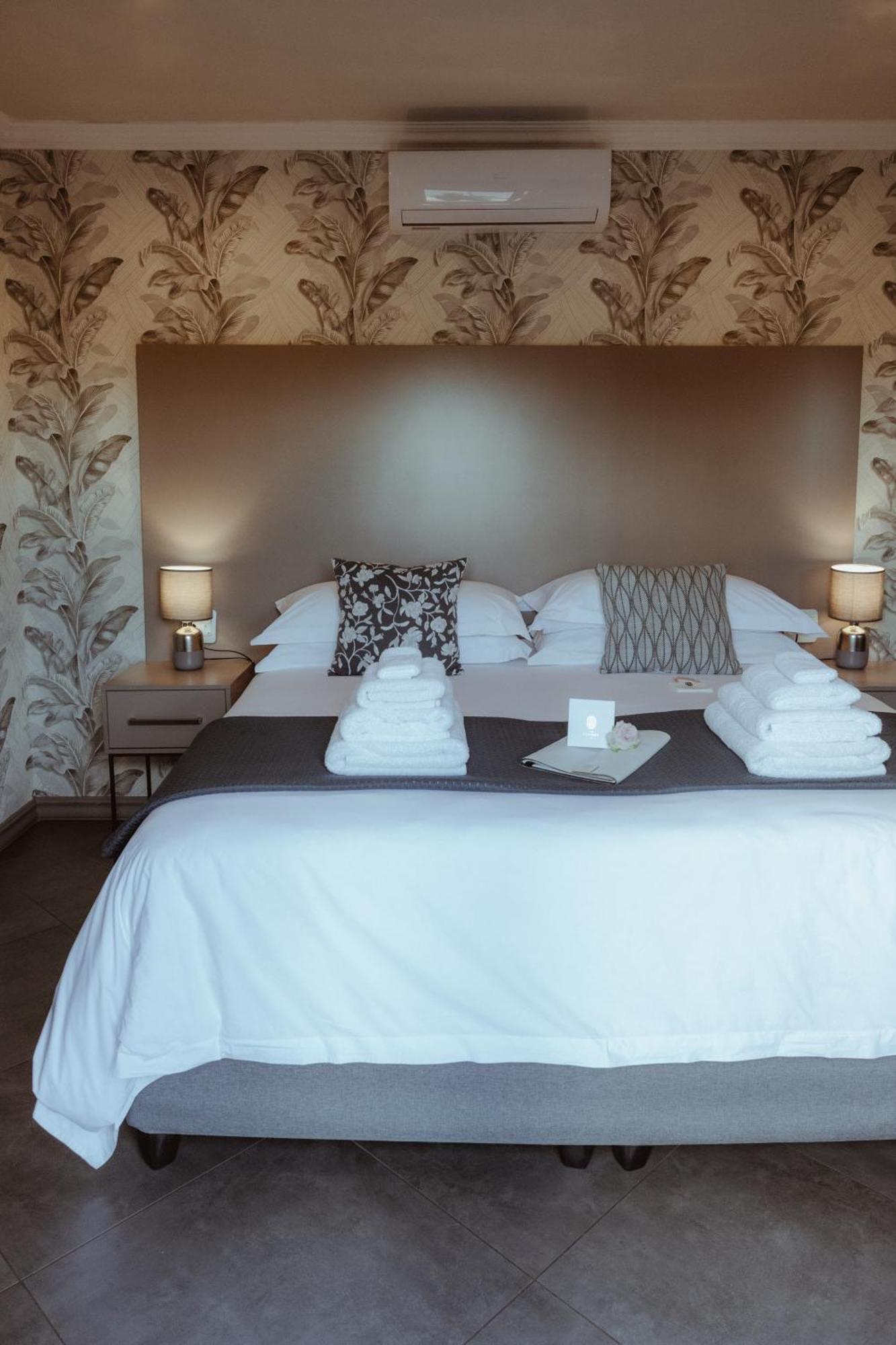 The Feather Hill Boutique Hotel Potchefstroom Eksteriør bilde